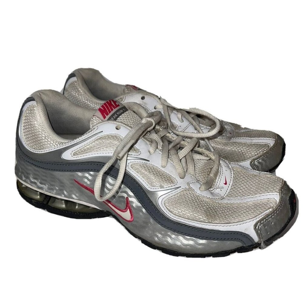 Nike Womens Reax Run 5 407987-116 White Gray Running Shoes Sneakers Size 9 FLAW